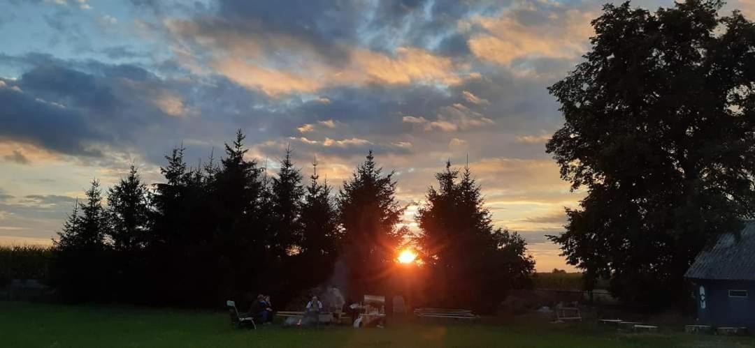 Noclegi Nad Biebrza Stara Szkola Wrocen Kültér fotó